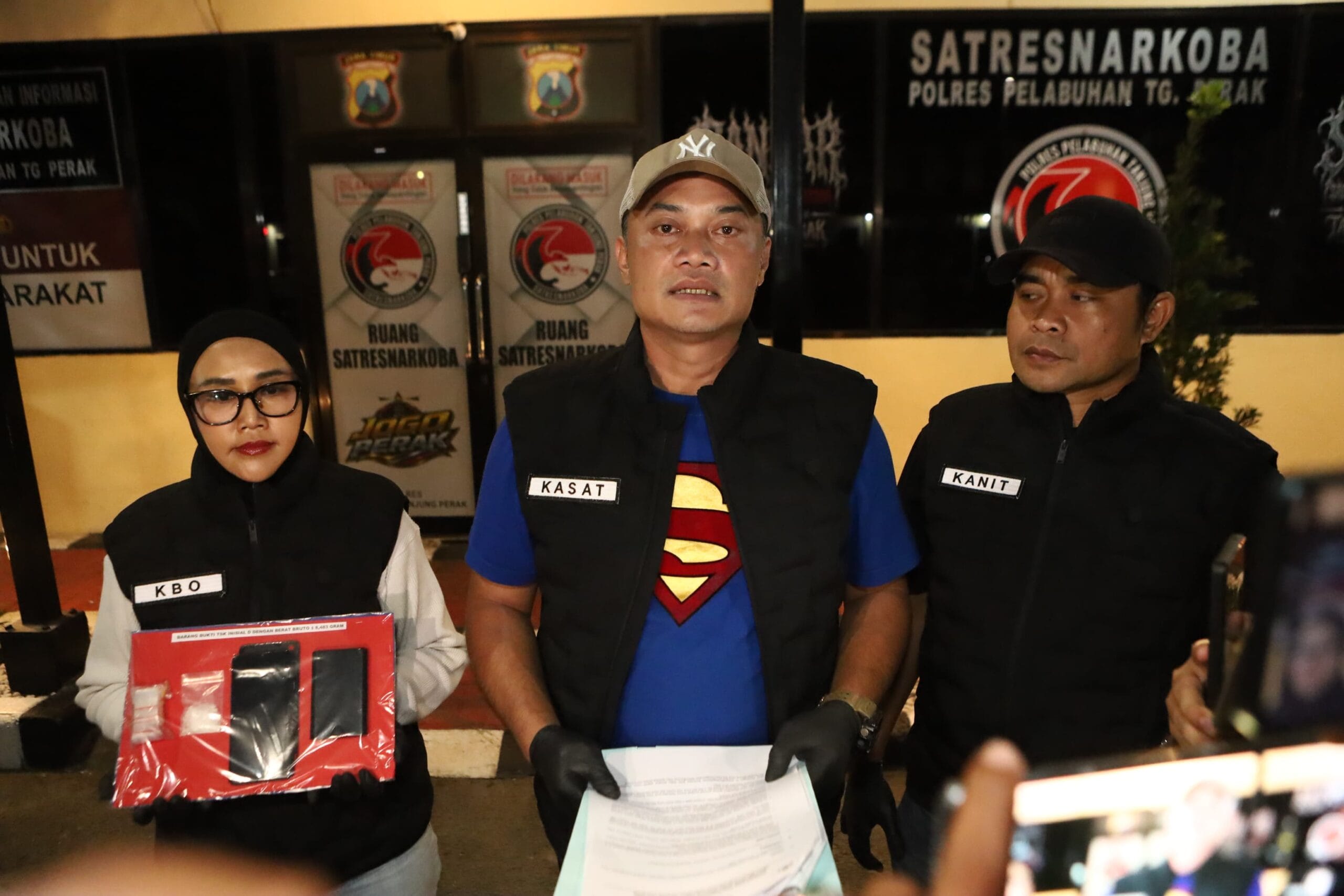 Polres Tanjung Perak Ringkus Pengedar Sabu di Sawah Pulo, 8,4 Gram Diamankan