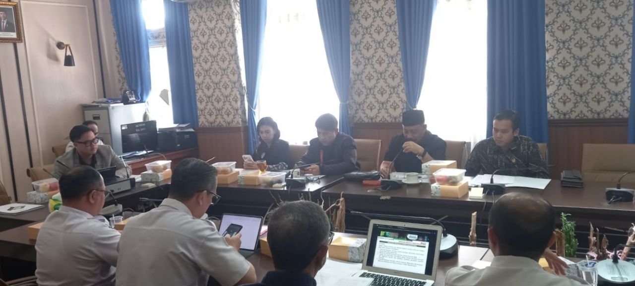 Raperda Perseroda BPR Kota Bandung Rampung, Layanan Perbankan Bank Bandung Didorong Kian Ciamik